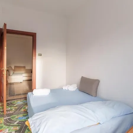 The Riviera Penthouse 公寓 *