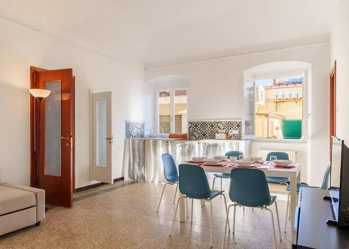 The Riviera Penthouse * Lavagna